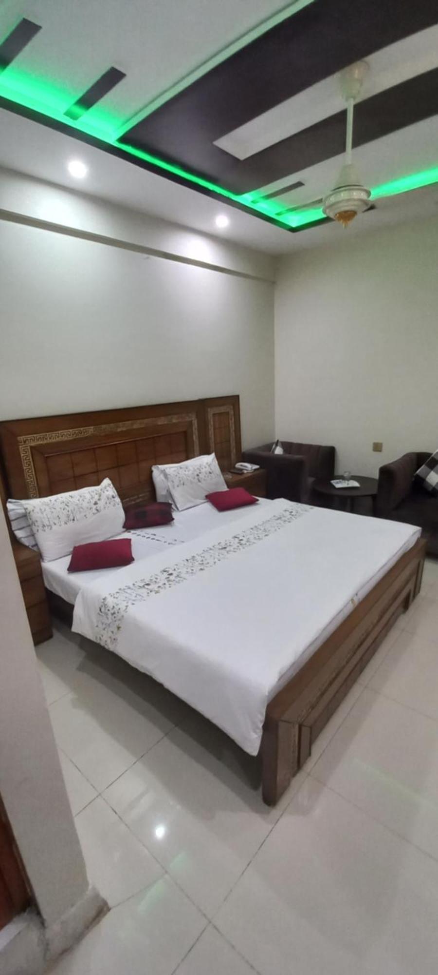 Hotel Al Markaz Islamabad Exterior photo